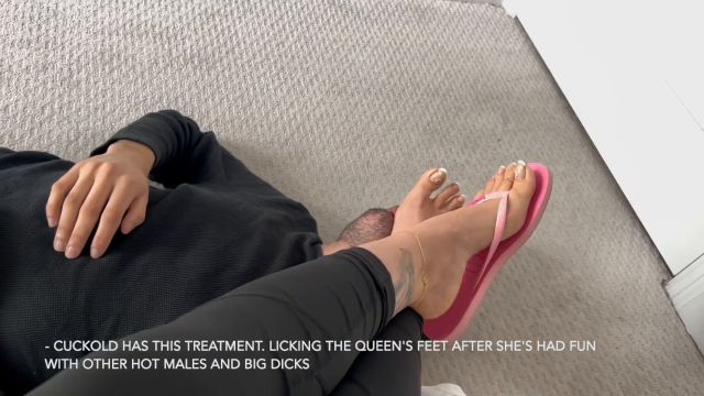 Goddess Grazi - Stomping On The Fan 00000