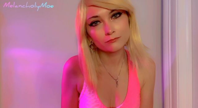 Missmelancholymoe - Glossy Glitter Lips 00000 Missmelancholymoe - Glossy Glitter Lips 00000