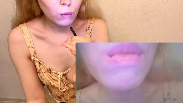 Shye White - 2 Views Fish Vore 00000 Shye White - 2 Views Fish Vore 00000