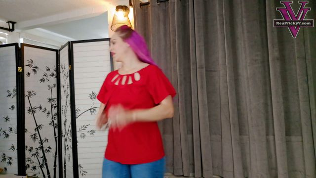 Spoiled Mean Mylfs - Step-Mom Vicky Cant Stand You Pathetic Foot Loser 00000