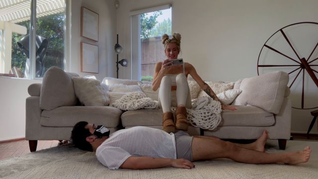 Thedakotalyn Uggs Ballbusting (Premium User Request) 00000 Thedakotalyn Uggs Ballbusting (Premium User Request) 00000