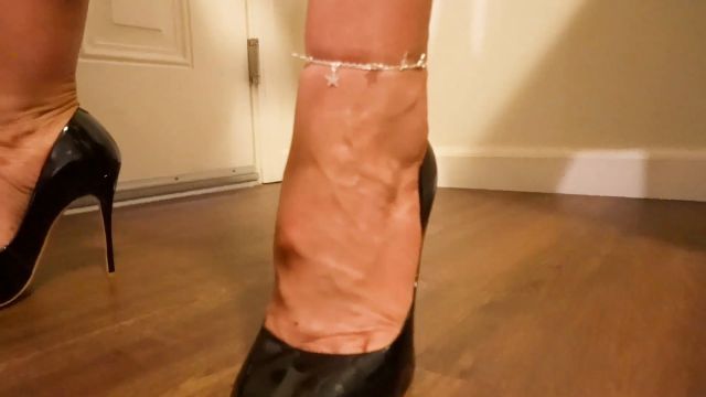 World Goddess You Wish Girls Night Out Loser Ego Crushed At My Feet  (Premium User Request) 00000