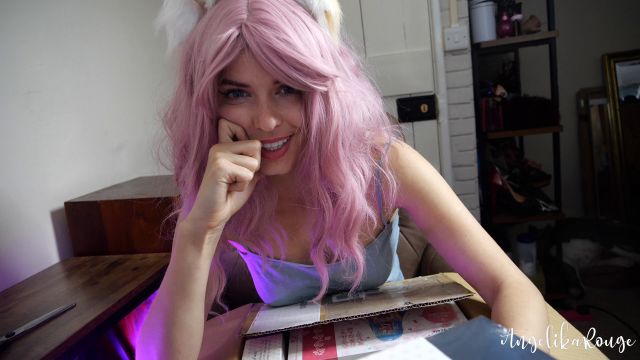 Angelika Rouge - Kitty Unboxing Bdsm Toys 00000 Angelika Rouge - Kitty Unboxing Bdsm Toys 00000