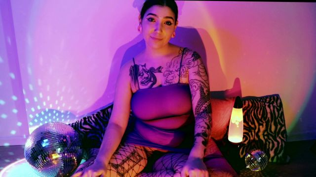 Devillishgoddess - In Debt For Me 00000