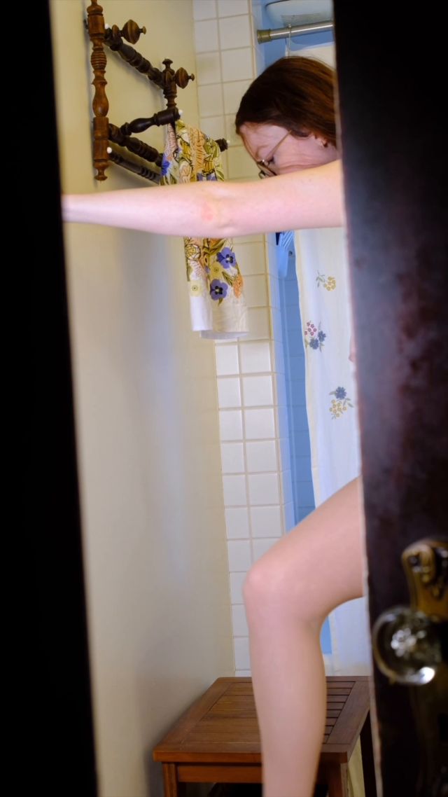 Madamebeatrix - Lesbian Voyeur Watches Step-Sister Masturbates 00000