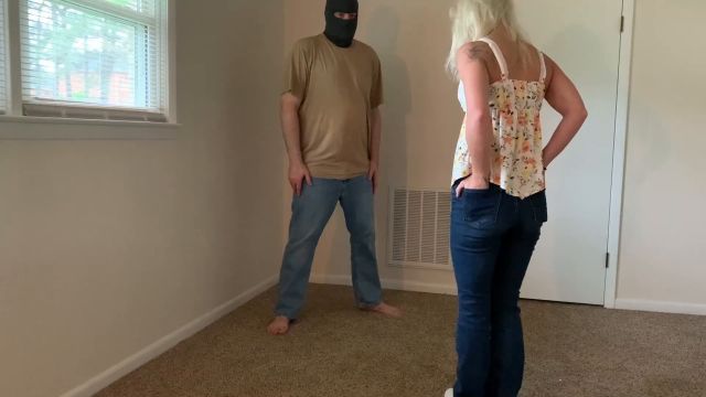 Nutcracker Princess - My Hardest Knee To The Balls Yet Ballbusting Smash And Grind 00000