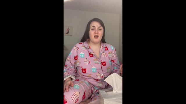 daisywestcoast - A Sneezy Christmas Cold Part One 00000